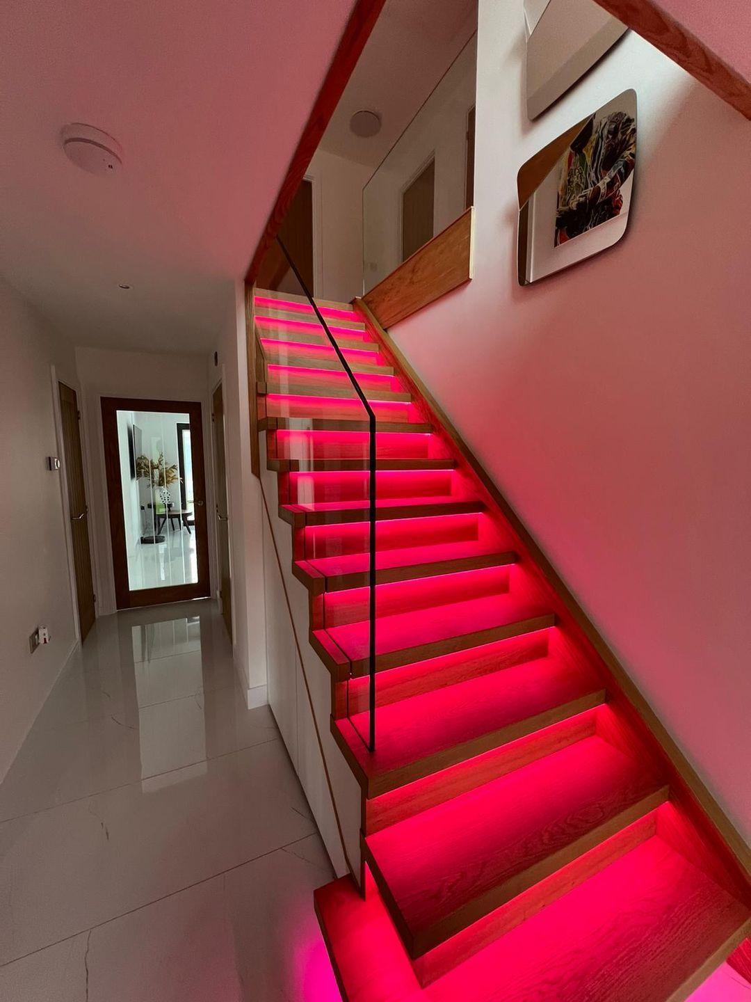 oak glass led staircase project photograph 5.